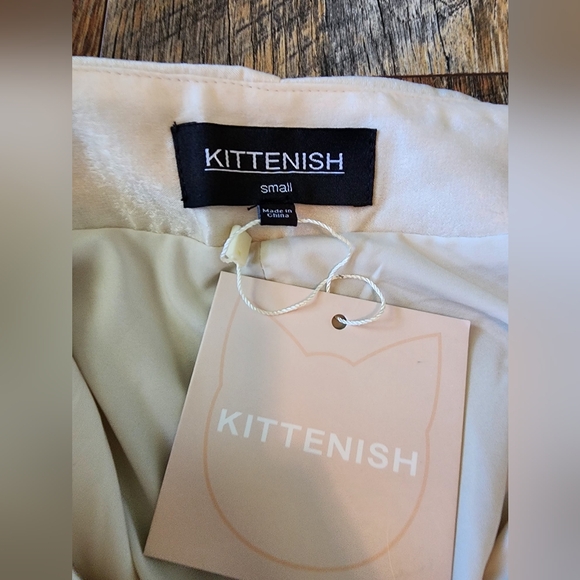 Kittenish Cream High-Waisted Trouser Pants. Size Small. NWT - Picture 7 of 12
